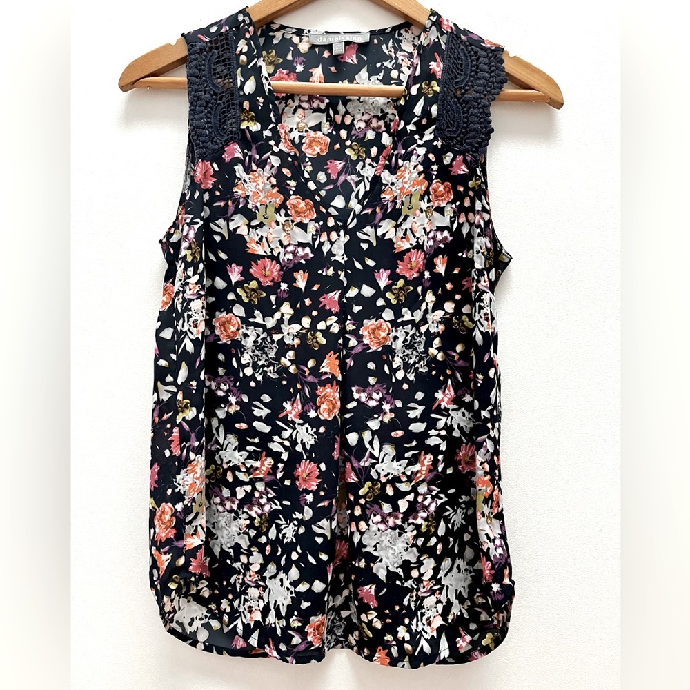 Daniel Rainn Sleeveless Flower Print Top Women Petite Small
